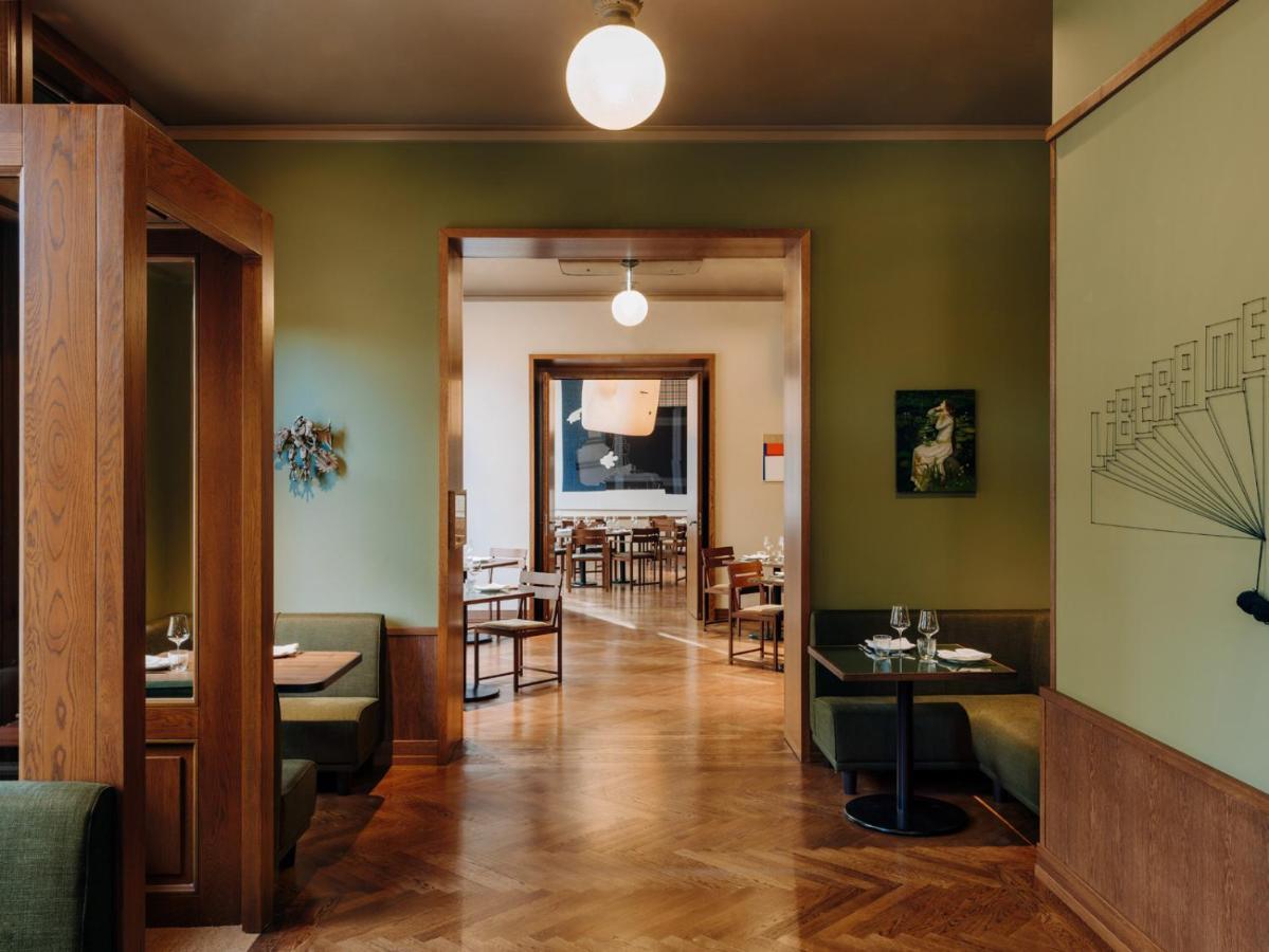 Boutique Hotel Chateau Royal ベルリン エクステリア 写真 Interior of the restaurant