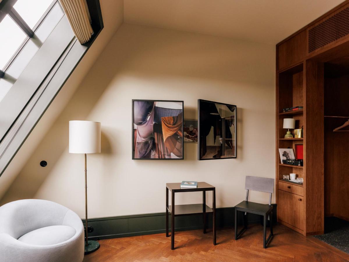 Boutique Hotel Chateau Royal ベルリン エクステリア 写真 Interior of the house