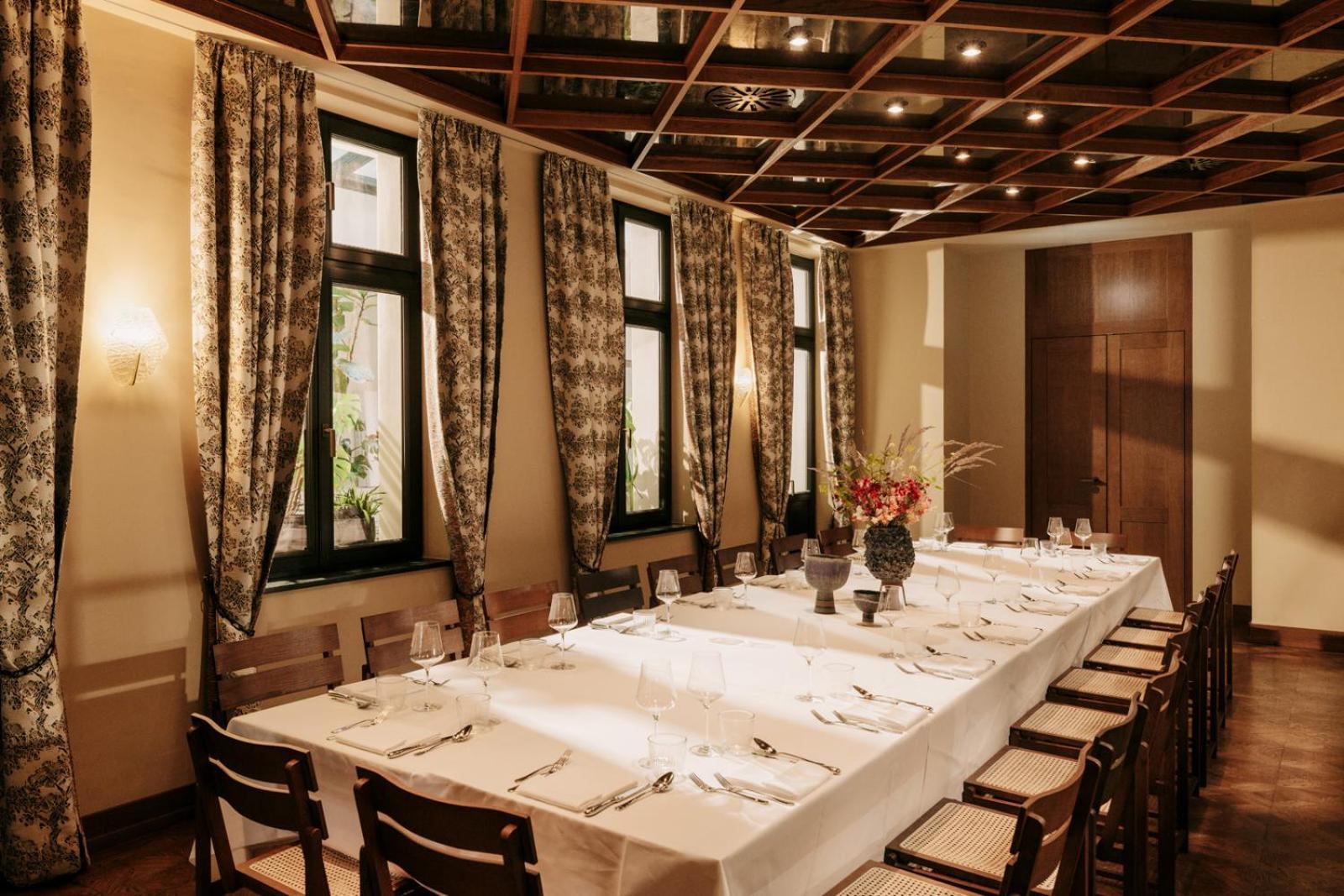 Boutique Hotel Chateau Royal ベルリン エクステリア 写真 The restaurant