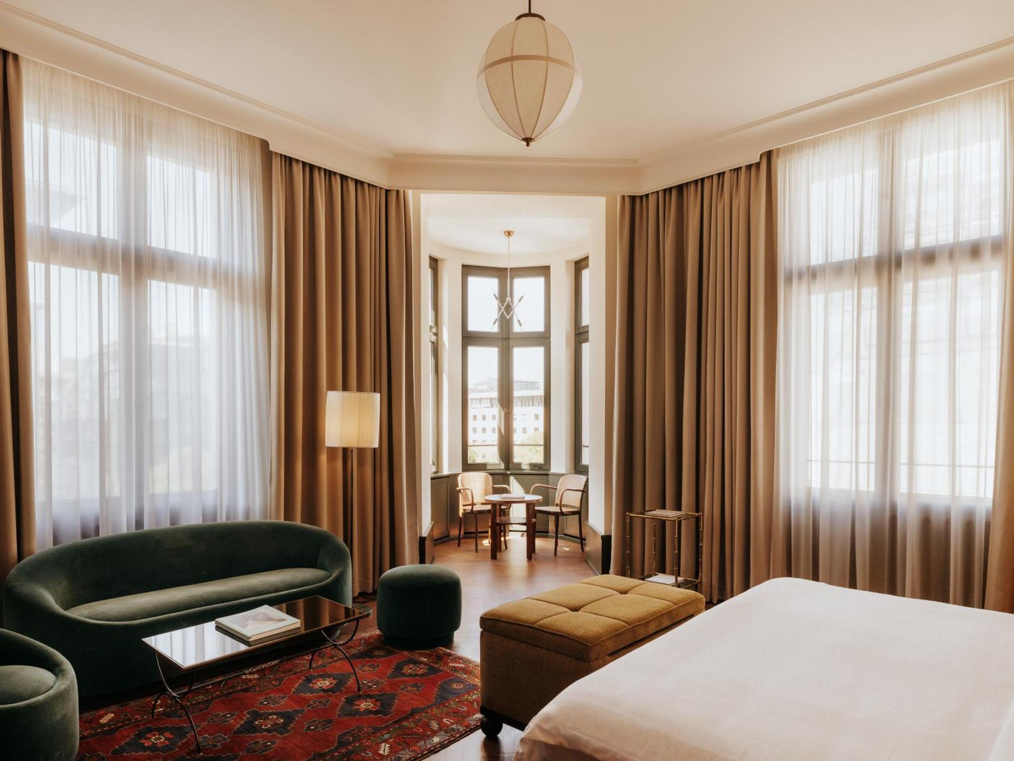 Boutique Hotel Chateau Royal ベルリン エクステリア 写真 Suite at Hotel Axelmannstein